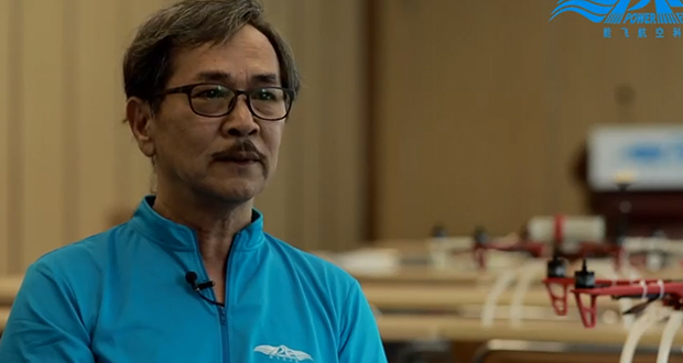 香港職業(yè)高爾夫球教練——能飛學(xué)員李紹峰